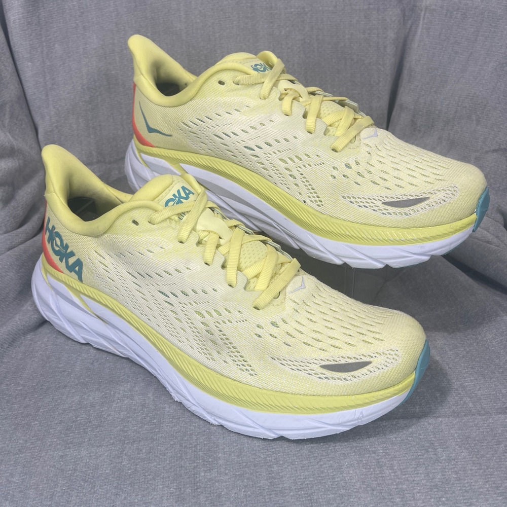 Hoka Clifton 8 Women's size 8.5B Yellow Running Shoes Sneaker 1119394 YPSC